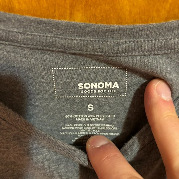 Patriotic American Flag Heart T-Shirt - Graphic Tee - Women’s‎ Size Small - Picture 9 of 15